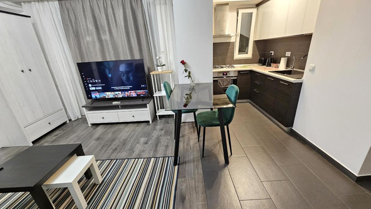 Like Home Elisabeta Bucarest Esterno foto